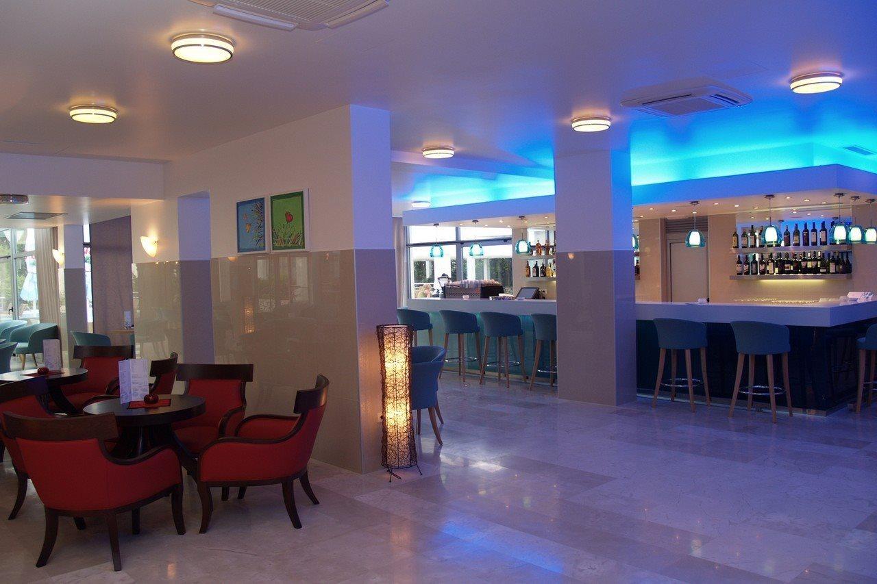 Hotel Quercus Drvenik  Exterior foto